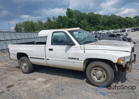 1999 Dodge Ram 2500 St from USA, damaged, VIN 3B7KC26Z3XM512411